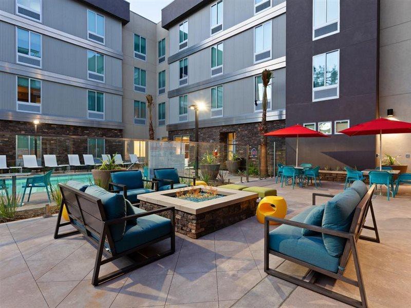 Home2 Suites By Hilton Темекула Екстер'єр фото